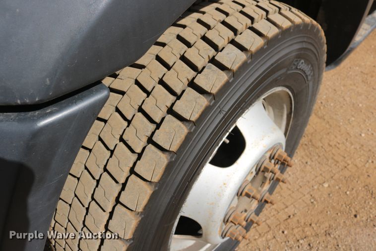 image for item DD6123 2012 Dodge Ram 5500  flatbed truck