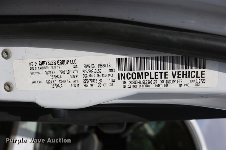 image for item DD6123 2012 Dodge Ram 5500  flatbed truck