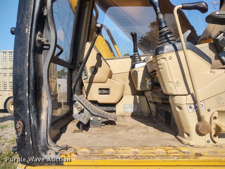 image for item DD6987 1994 Caterpillar 330L  excavator