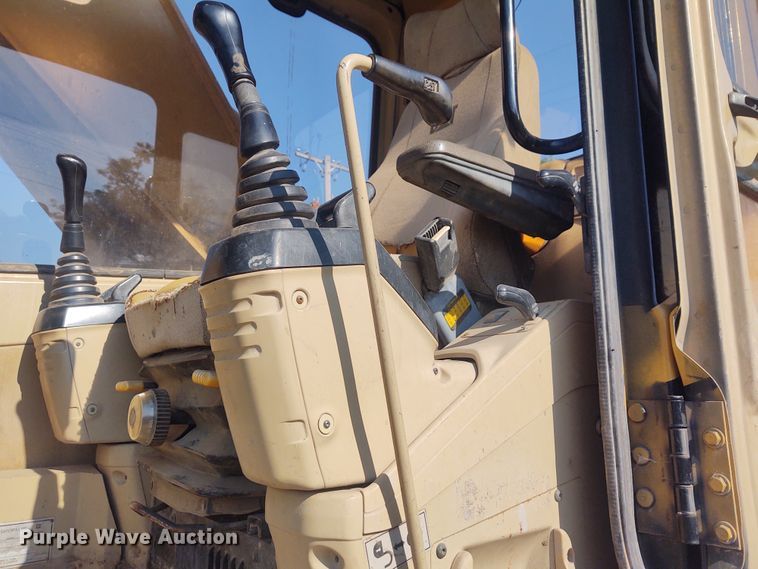 image for item DD6987 1994 Caterpillar 330L  excavator