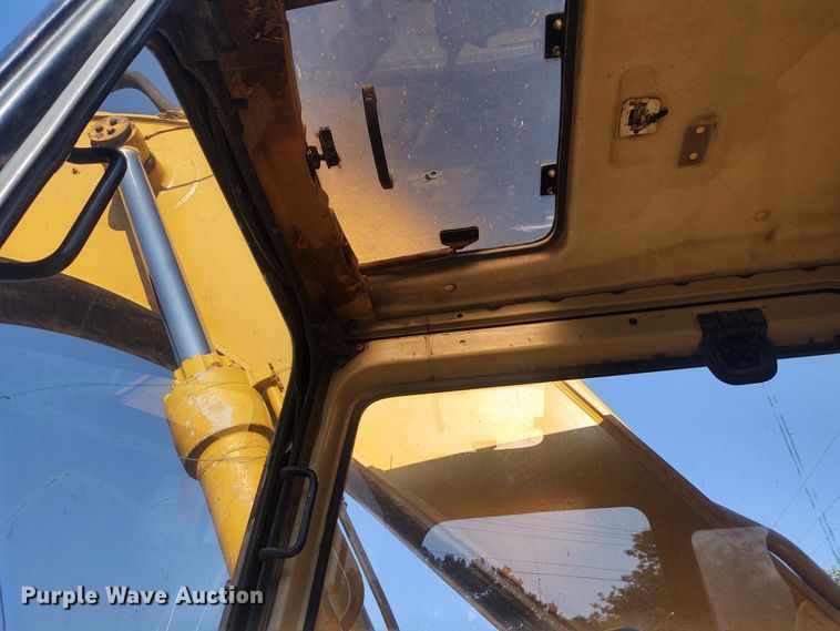 image for item DD6987 1994 Caterpillar 330L  excavator