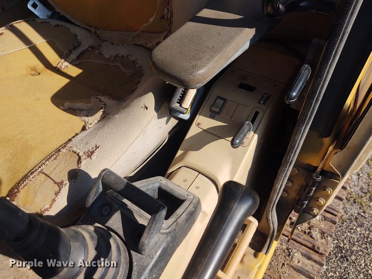 image for item DD6987 1994 Caterpillar 330L  excavator