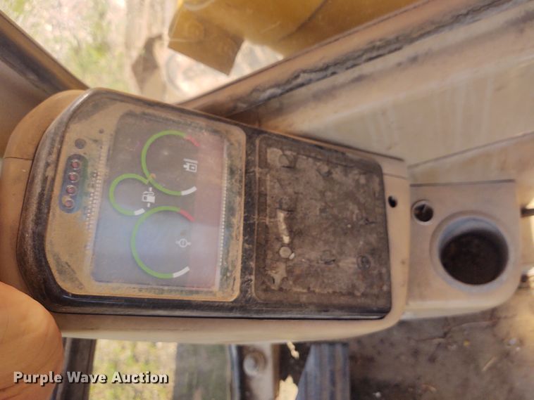 image for item DD6987 1994 Caterpillar 330L  excavator