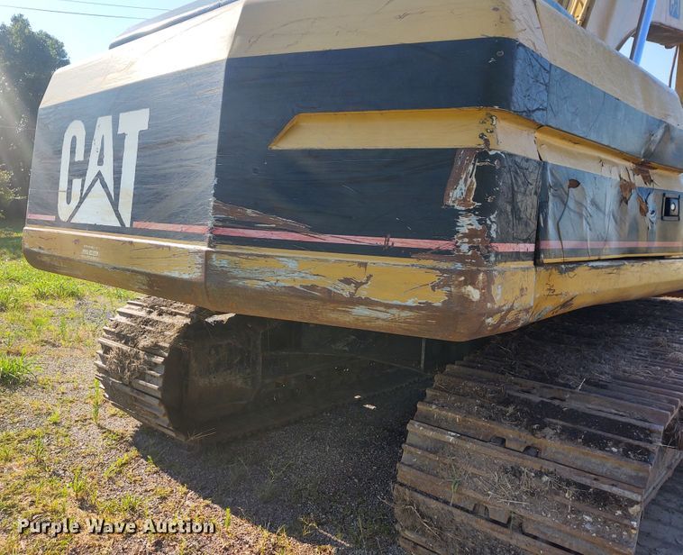 image for item DD6987 1994 Caterpillar 330L  excavator