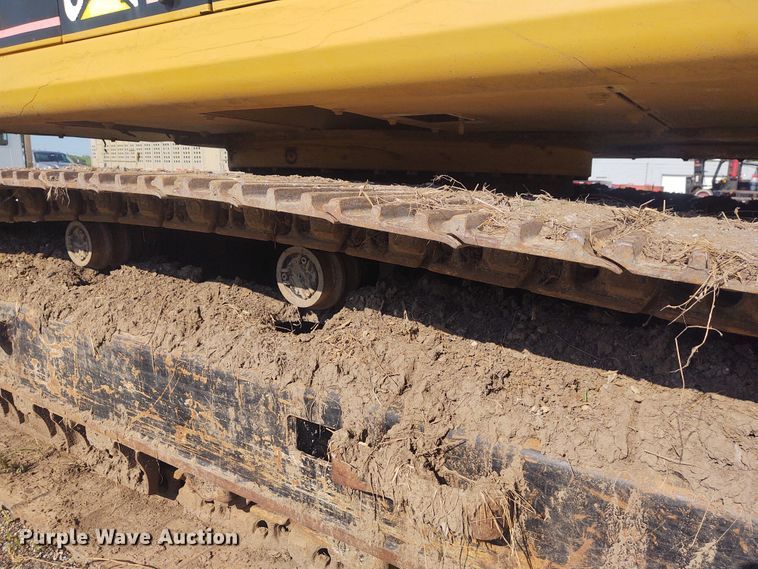 image for item DD6987 1994 Caterpillar 330L  excavator