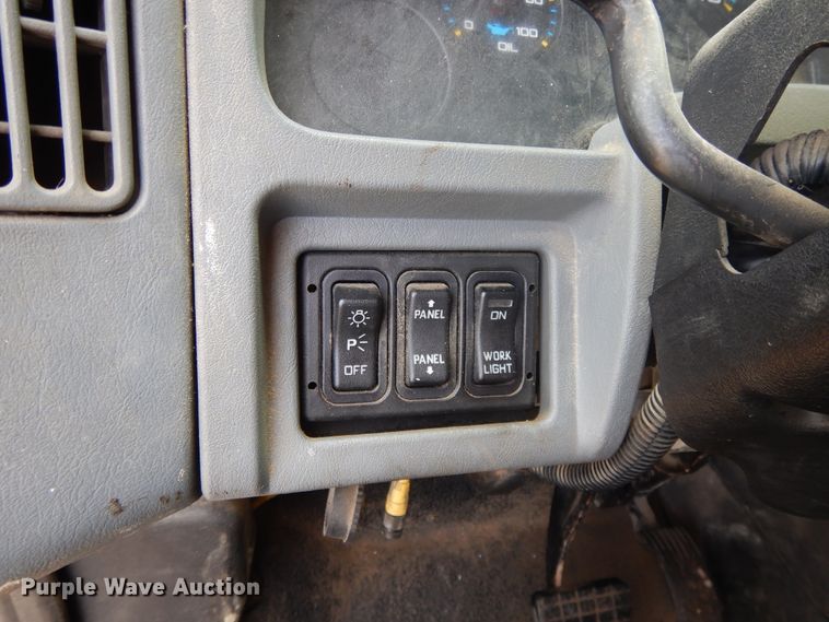 image for item DE5773 2006 International 7400  dump truck