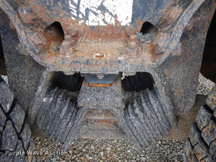 image for item DE5773 2006 International 7400  dump truck