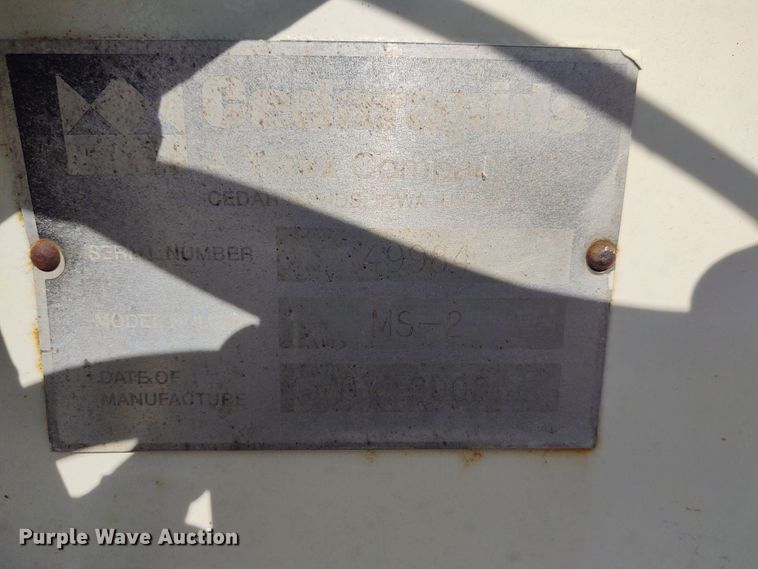 image for item DE6973 2000 Terex MS2 asphalt pickup machine