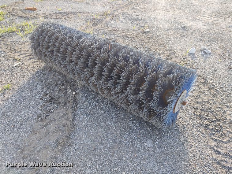 image for item DE6982 (5) Bobcat skid steer brooms