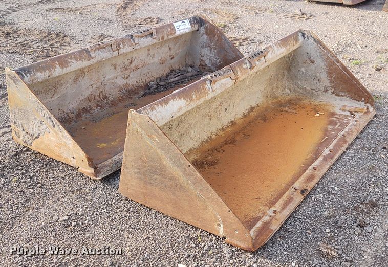 image for item DE6983 (2) 72"W skid steer buckets