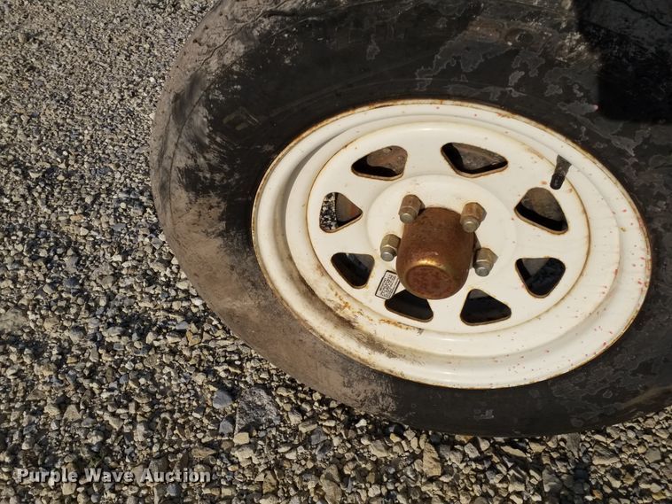 image for item DE6992 (2) torsion axles