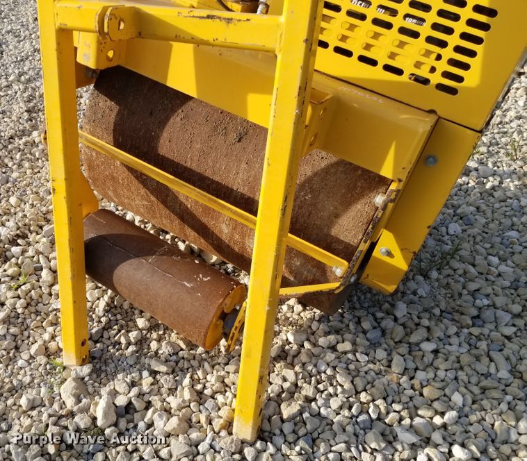 image for item DE6994 Multiquip V304EH11 single drum roller