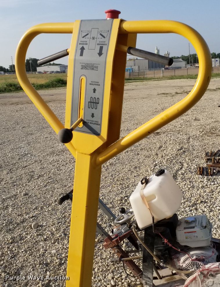 image for item DE6994 Multiquip V304EH11 single drum roller