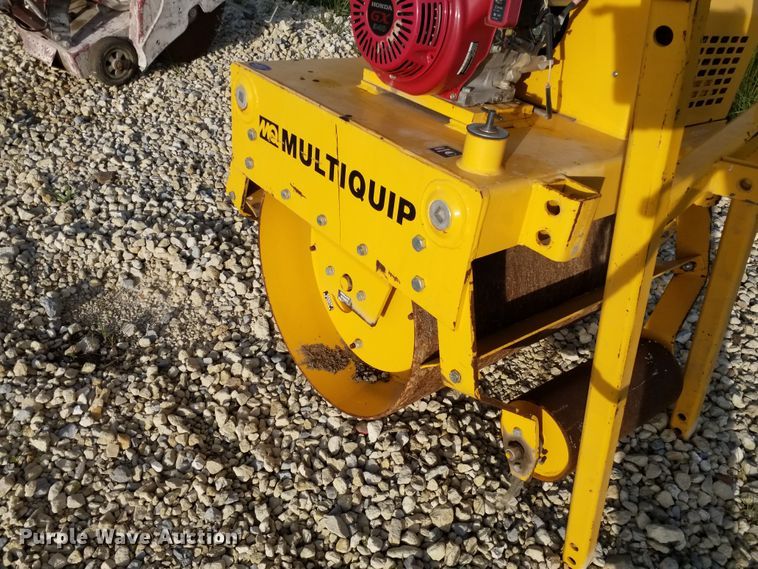 image for item DE6994 Multiquip V304EH11 single drum roller