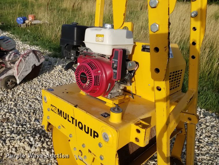 image for item DE6994 Multiquip V304EH11 single drum roller