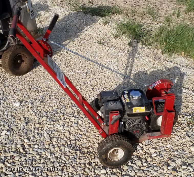 image for item DE6998 Brown E104H55 Edge Master edger