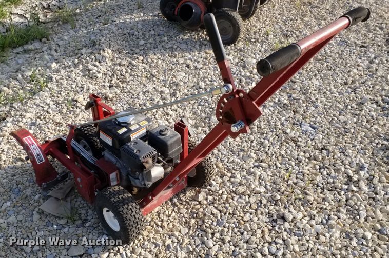 image for item DE6998 Brown E104H55 Edge Master edger