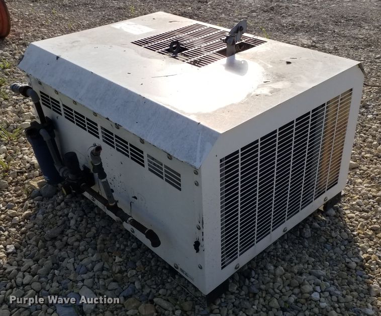 image for item DE7000 Vanair Viper air compressor