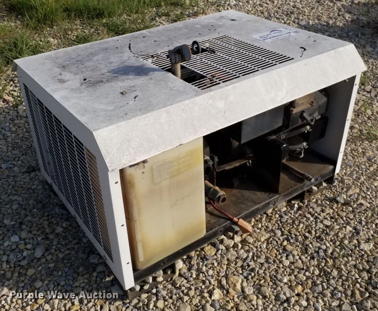 image for item DE7000 Vanair Viper air compressor