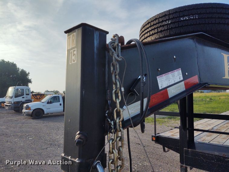 image for item DE7008 2016 Kaufman equipment trailer