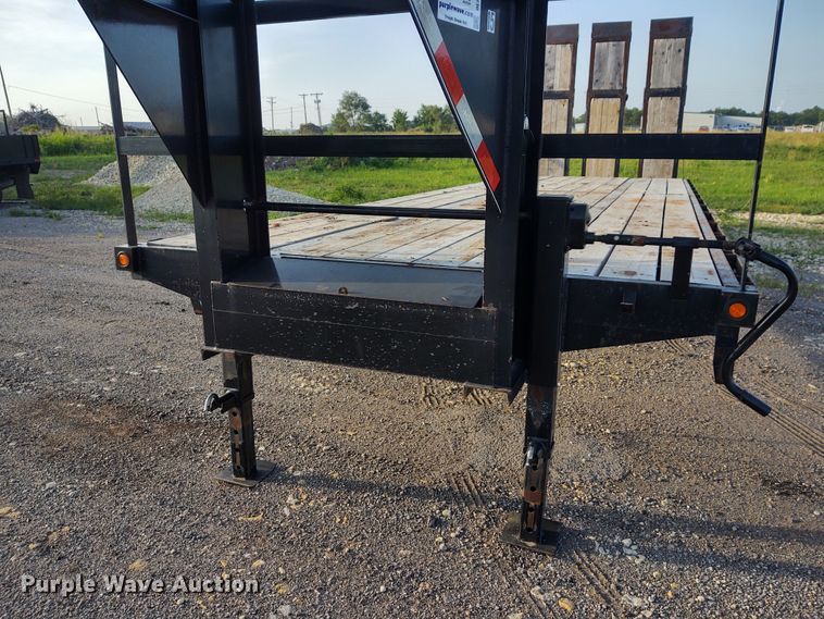 image for item DE7008 2016 Kaufman equipment trailer