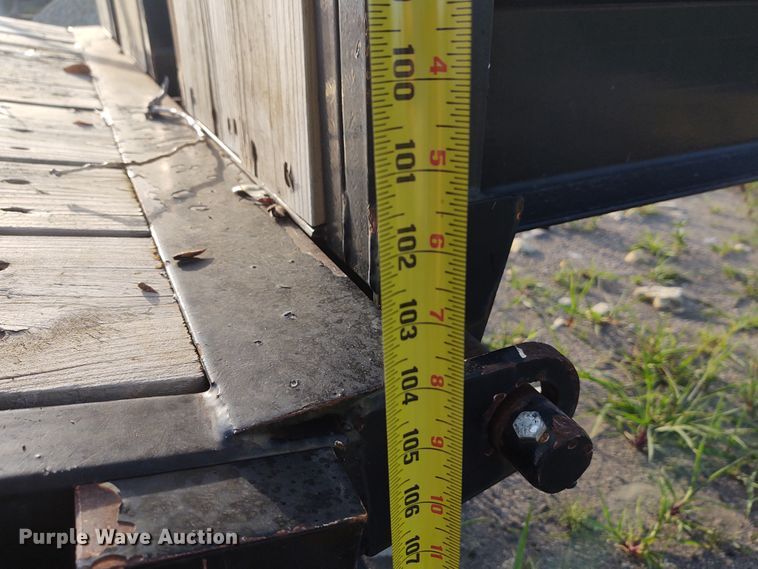 image for item DE7008 2016 Kaufman equipment trailer