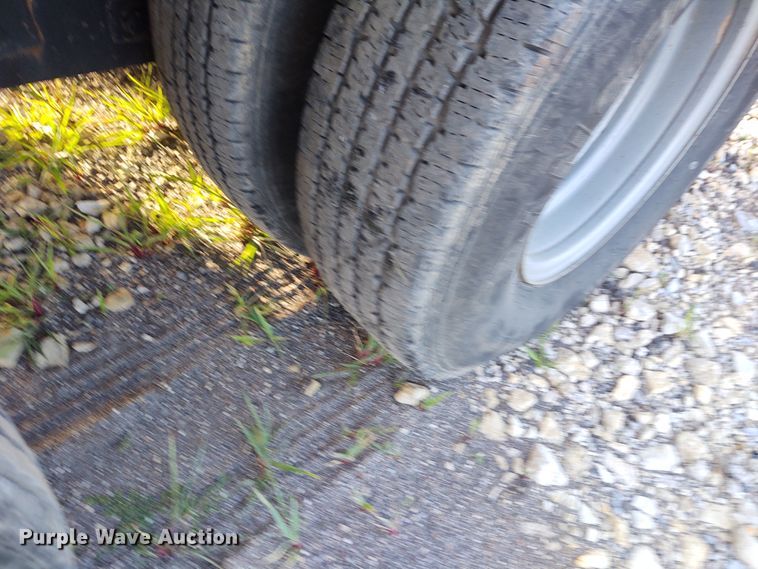 image for item DE7008 2016 Kaufman equipment trailer