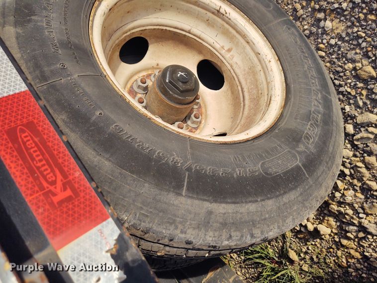 image for item DE7008 2016 Kaufman equipment trailer