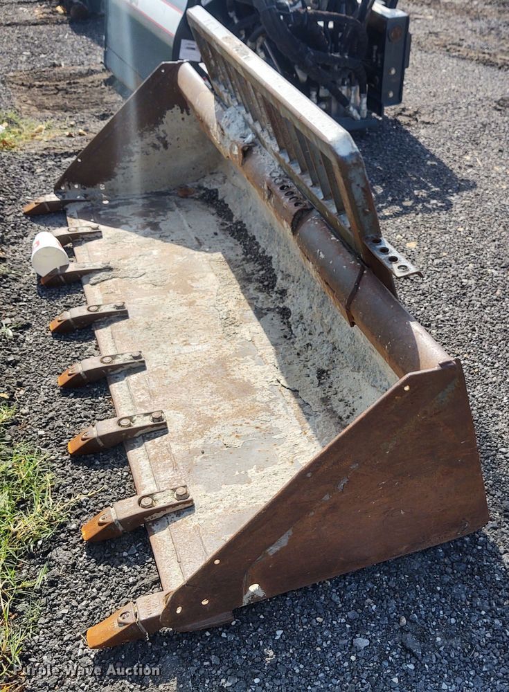image for item DE7012 79"W skid steer bucket