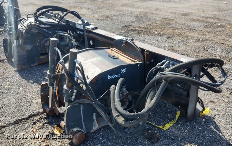 image for item DE7014 Bobcat cold planer