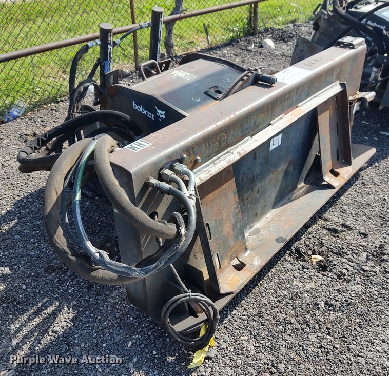 image for item DE7014 Bobcat cold planer