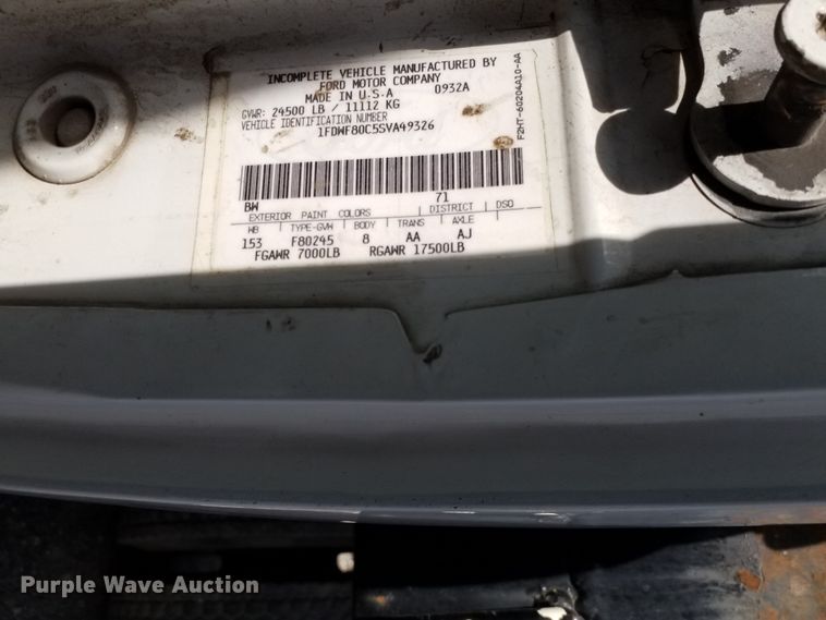 image for item DE7022 1995 Ford F800  dump truck