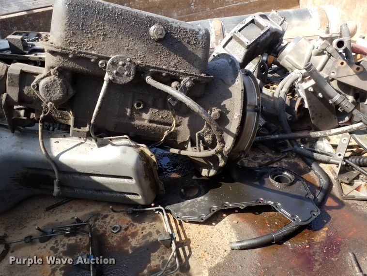 image for item DE7022 1995 Ford F800  dump truck