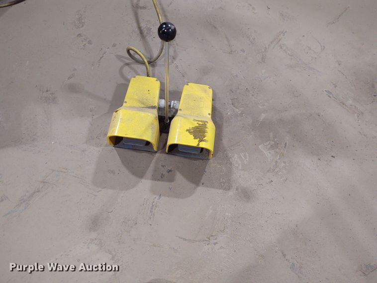 image for item DE7025 Chicago sheet metal brake