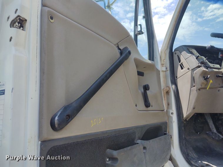 image for item DE7036 2008 Sterling LT8  crane truck