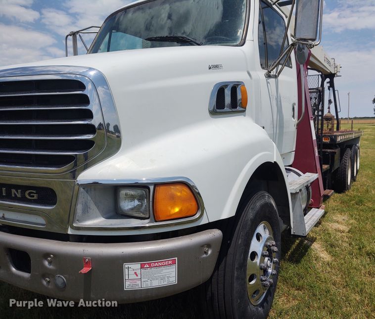 image for item DE7036 2008 Sterling LT8  crane truck