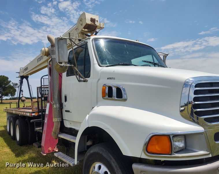 image for item DE7036 2008 Sterling LT8  crane truck