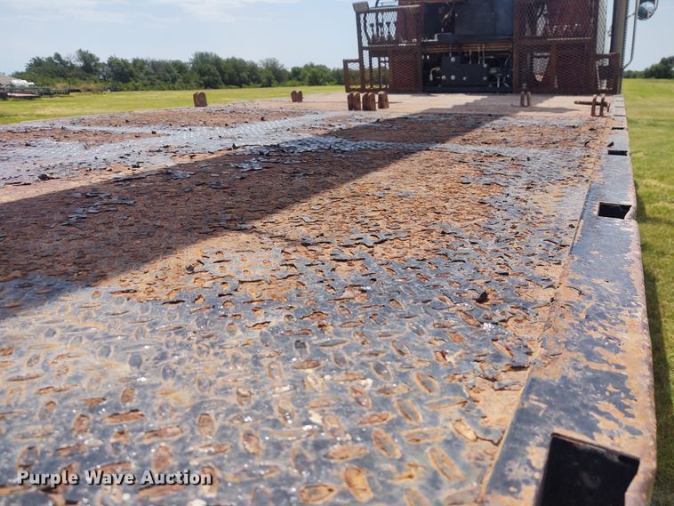 image for item DE7036 2008 Sterling LT8  crane truck