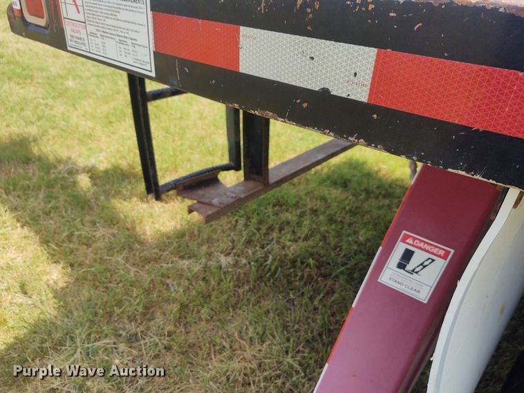 image for item DE7036 2008 Sterling LT8  crane truck