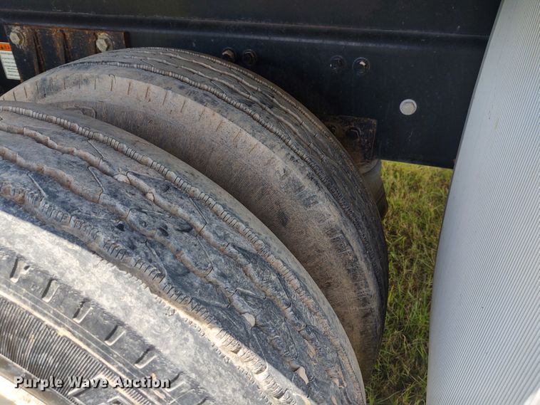 image for item DE7036 2008 Sterling LT8  crane truck