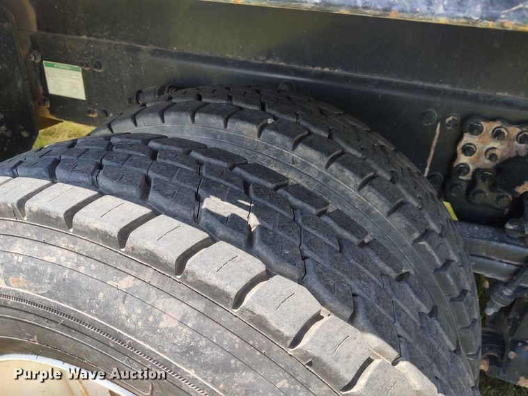 image for item DE7036 2008 Sterling LT8  crane truck