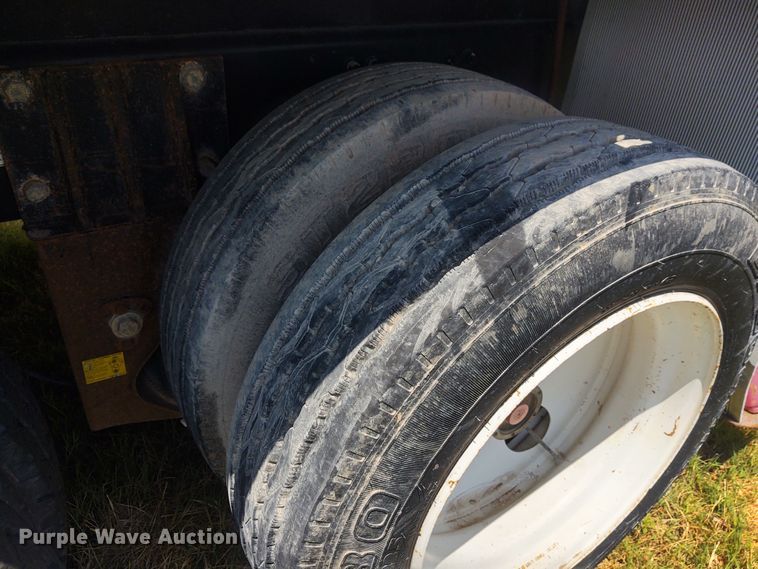 image for item DE7036 2008 Sterling LT8  crane truck