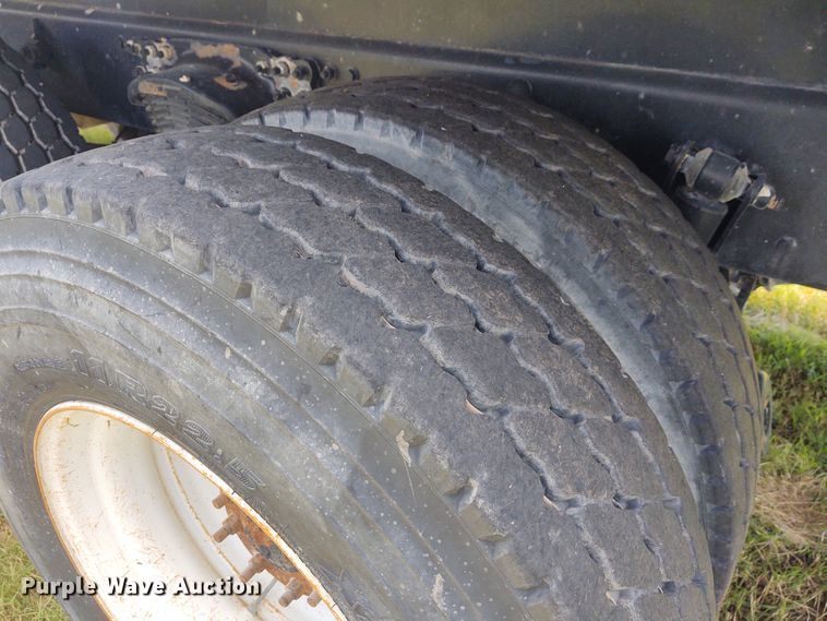 image for item DE7036 2008 Sterling LT8  crane truck