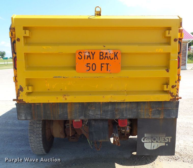 image for item DF0847 2001 Mack RD600  dump truck