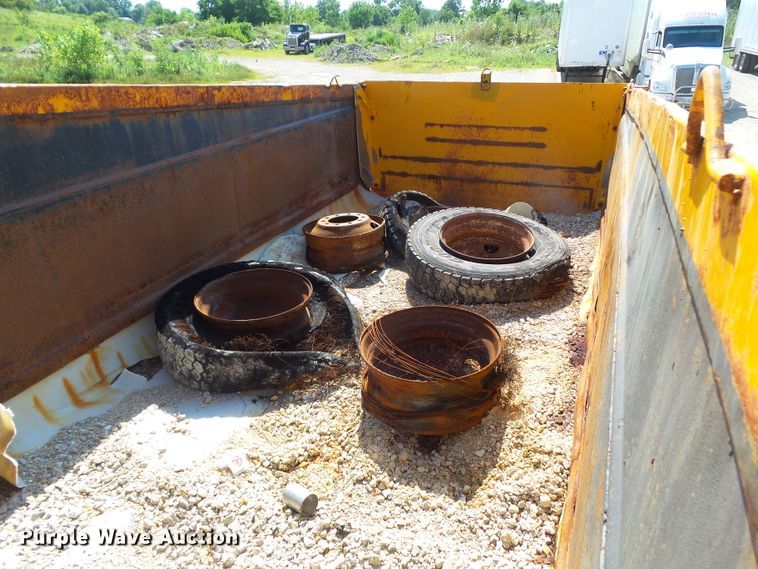 image for item DF0847 2001 Mack RD600  dump truck