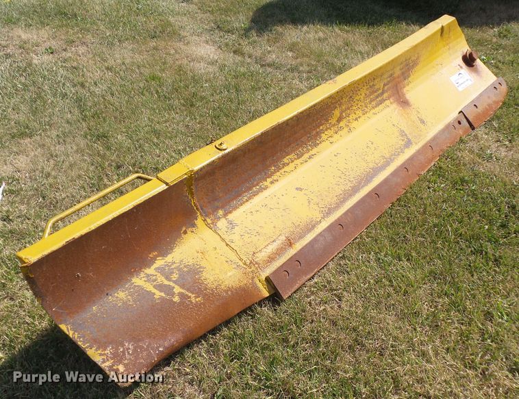 image for item DF0852 Henderson 10'W snow plow