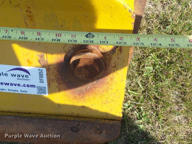 image for item DF0852 Henderson 10'W snow plow