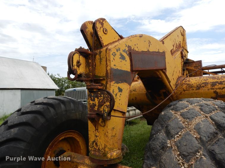 image for item DF5168 Caterpillar 80  scraper