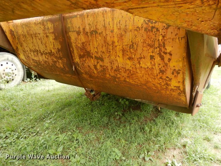 image for item DF5168 Caterpillar 80  scraper