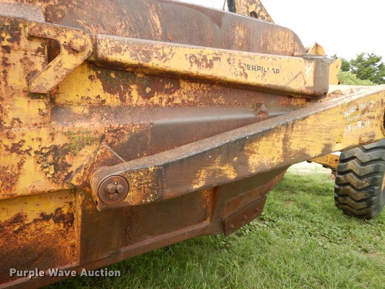 image for item DF5168 Caterpillar 80  scraper